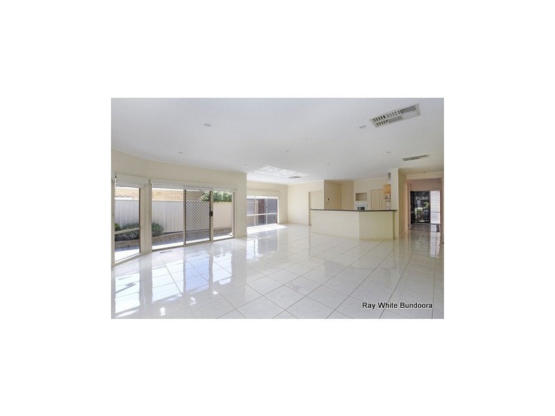 4 Ancona Drive, Mill Park VIC 3082