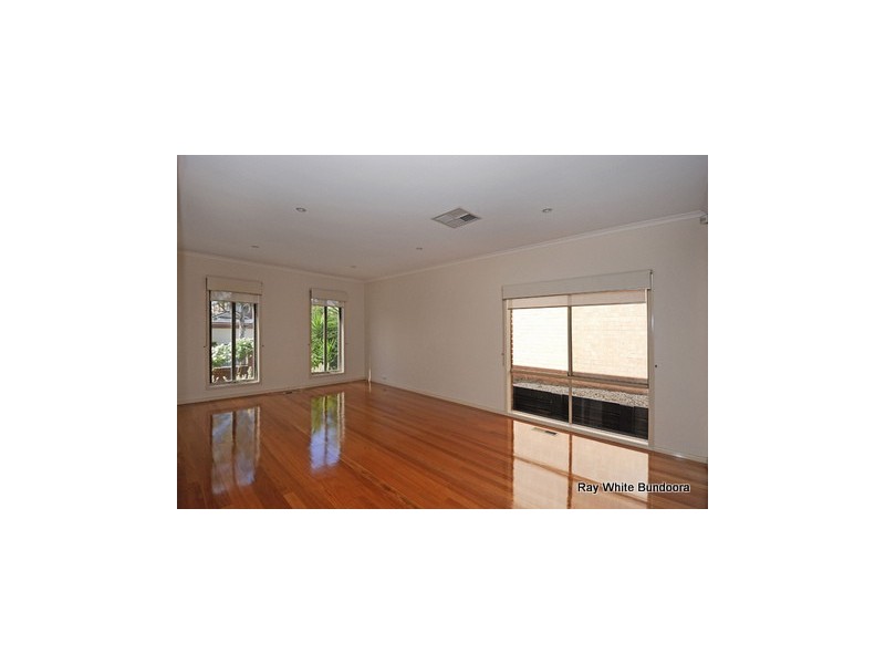 4 Ancona Drive, Mill Park VIC 3082