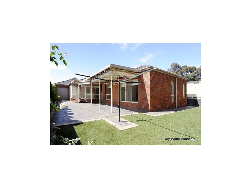 4 Ancona Drive, Mill Park VIC 3082