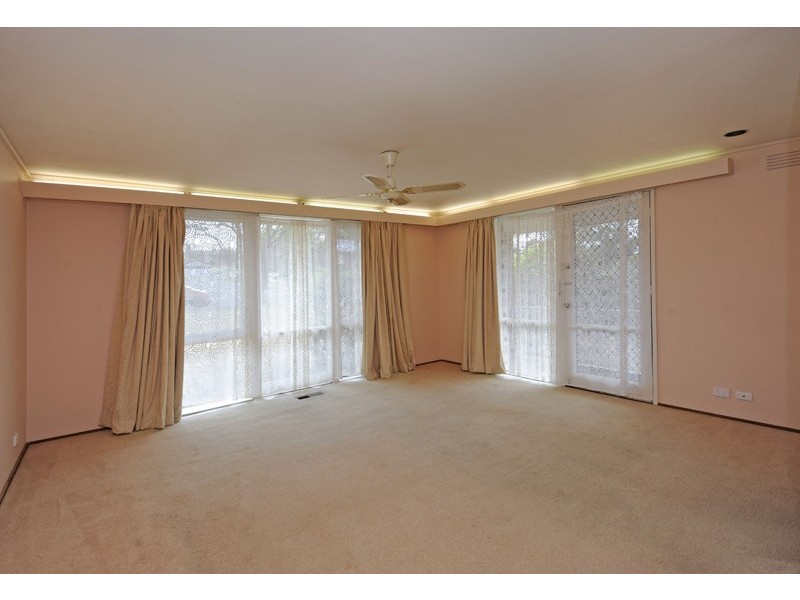 72 Bendoran Crescent, Bundoora VIC 3083