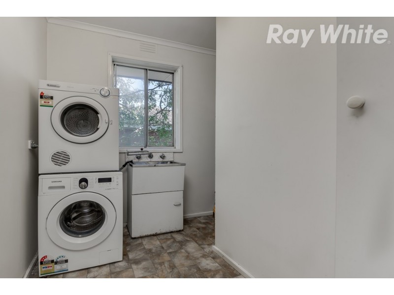 8 Fenwick Court, Bundoora VIC 3083