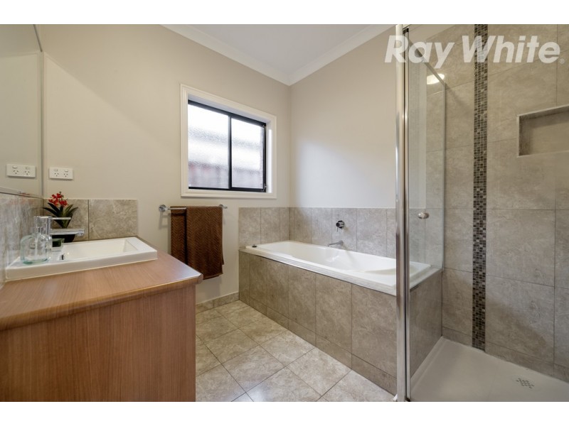 6 Padthaway Place, Mernda VIC 3754