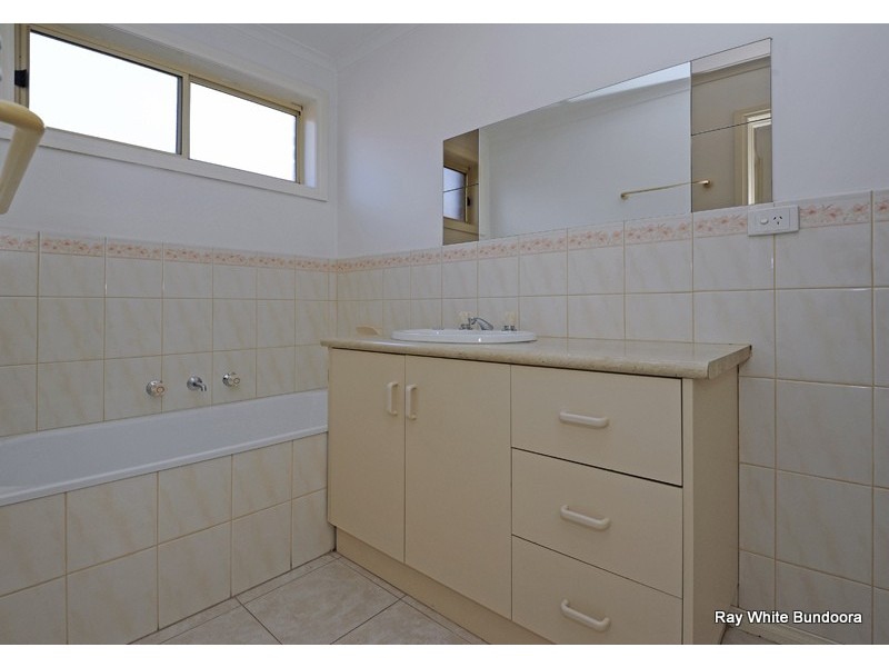 24A Bradley Drive, Mill Park VIC 3082