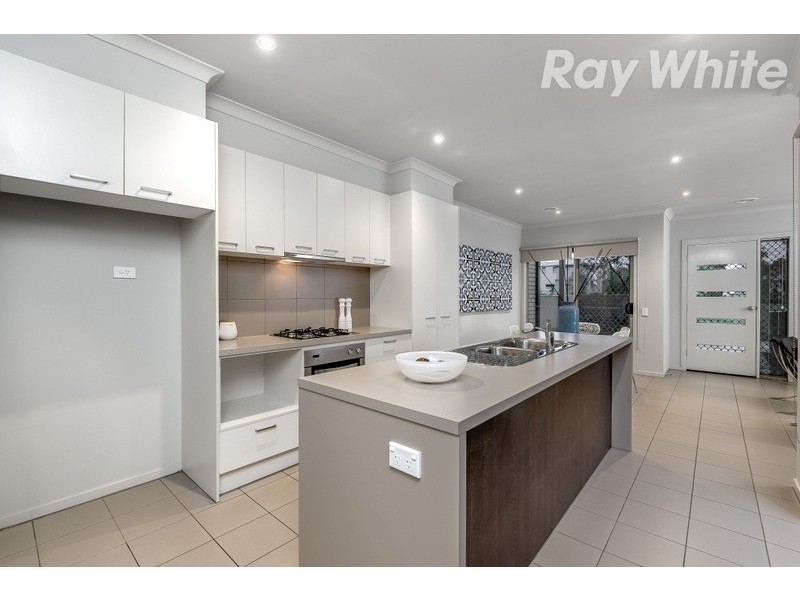 15 Mujeres Walk, Epping VIC 3076