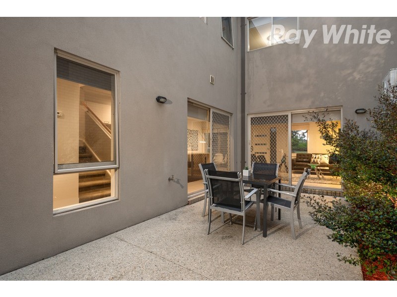 15 Mujeres Walk, Epping VIC 3076