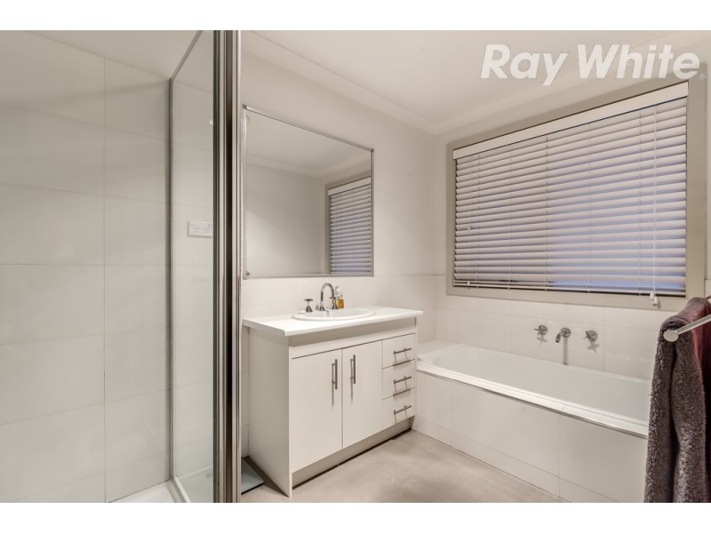 11 Trist Street, Watsonia North VIC 3087