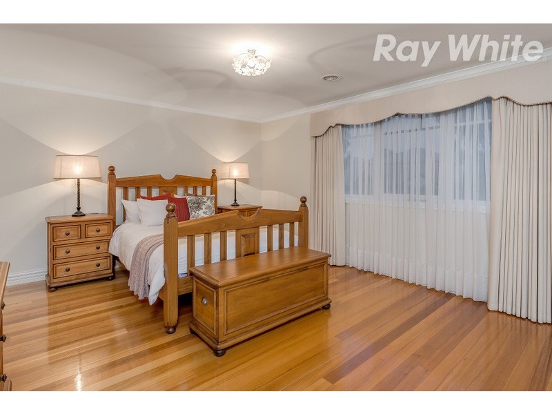 6 Lightfoot Place, Bundoora VIC 3083