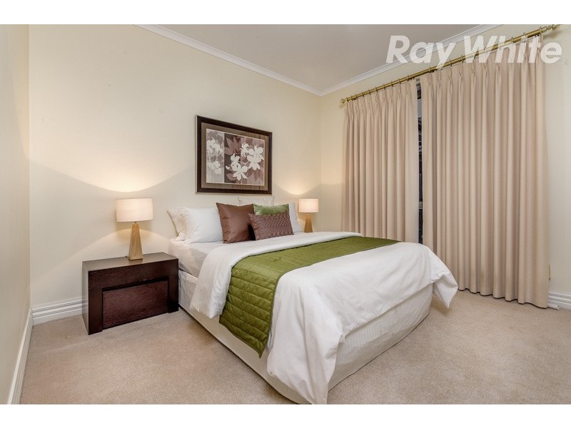 6 Lightfoot Place, Bundoora VIC 3083