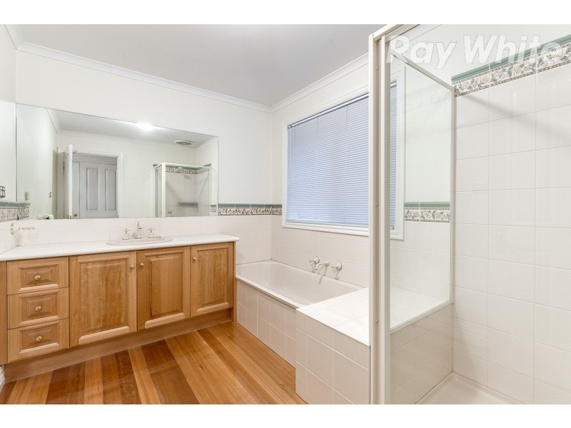 6 Lightfoot Place, Bundoora VIC 3083