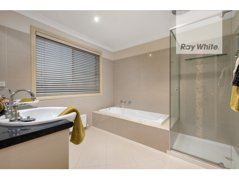 111 Edmund Rice Parade, Bundoora VIC 3083