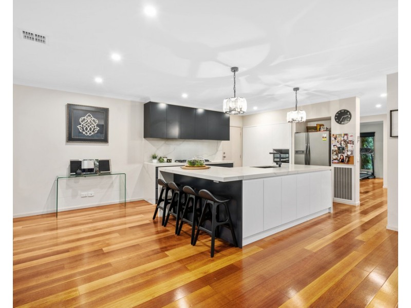 23 Bramble Crescent, Bundoora VIC 3083