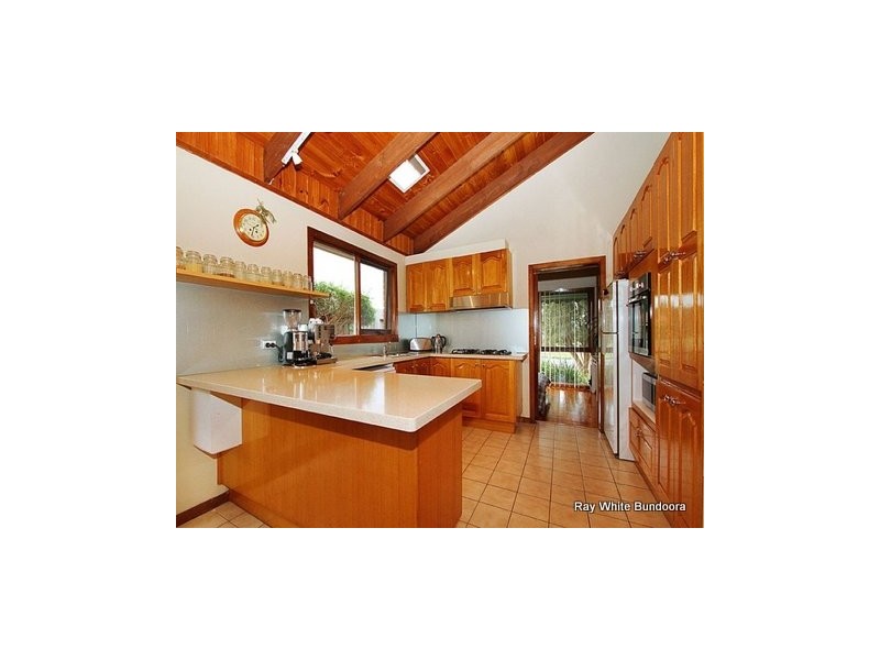 30 Veronica Crescent, Mill Park VIC 3082