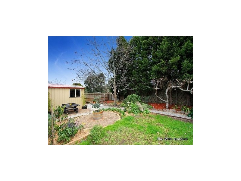 30 Veronica Crescent, Mill Park VIC 3082