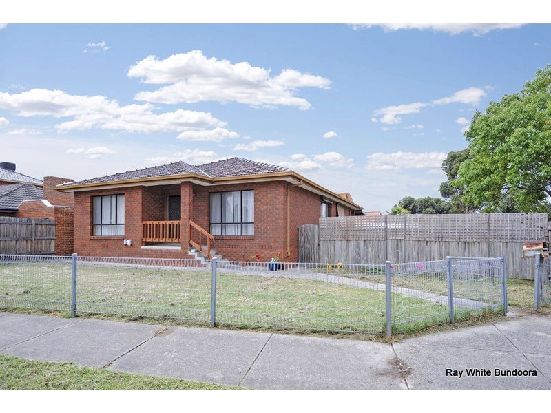 13 Azalea Avenue, Mill Park VIC 3082