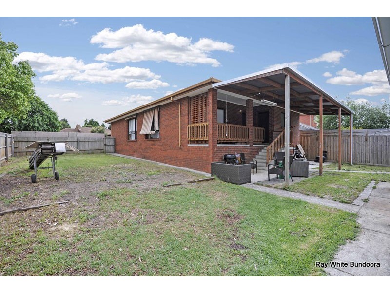 13 Azalea Avenue, Mill Park VIC 3082