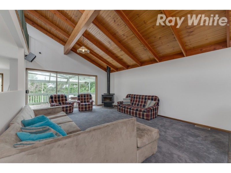 36 Greenwood Drive, Bundoora VIC 3083