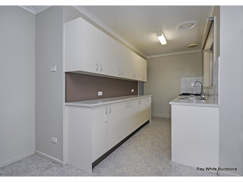 28 Fahey Crescent, Yallambie VIC 3085