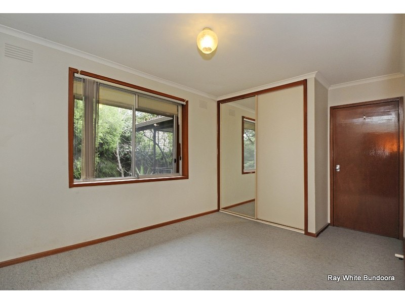 28 Fahey Crescent, Yallambie VIC 3085