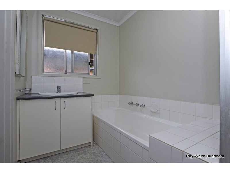 28 Fahey Crescent, Yallambie VIC 3085