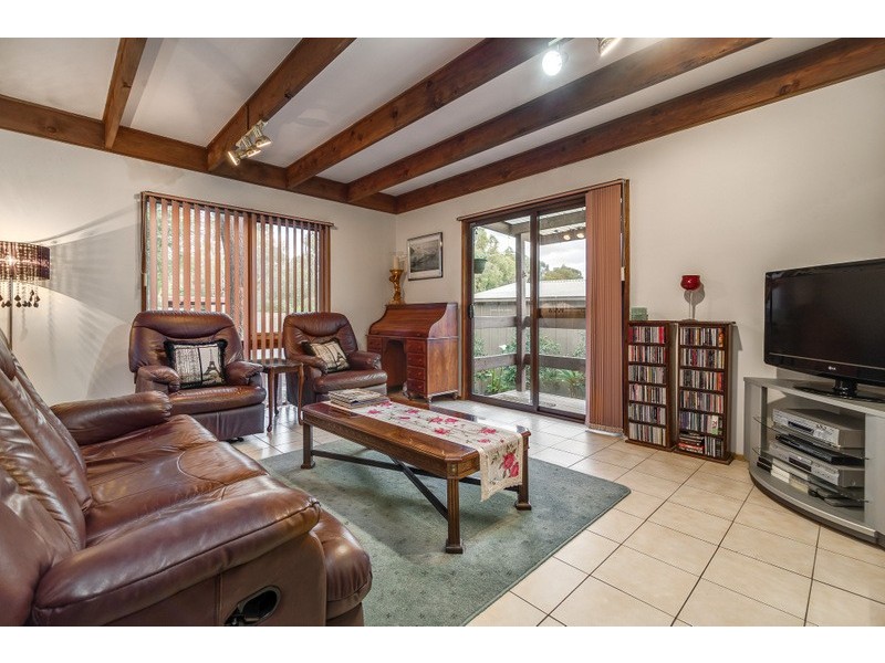 77 Betula Avenue, Bundoora VIC 3083
