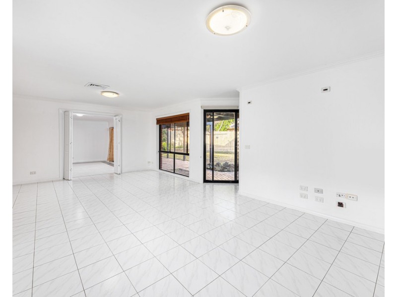 41 Maybury Drive, Mill Park VIC 3082