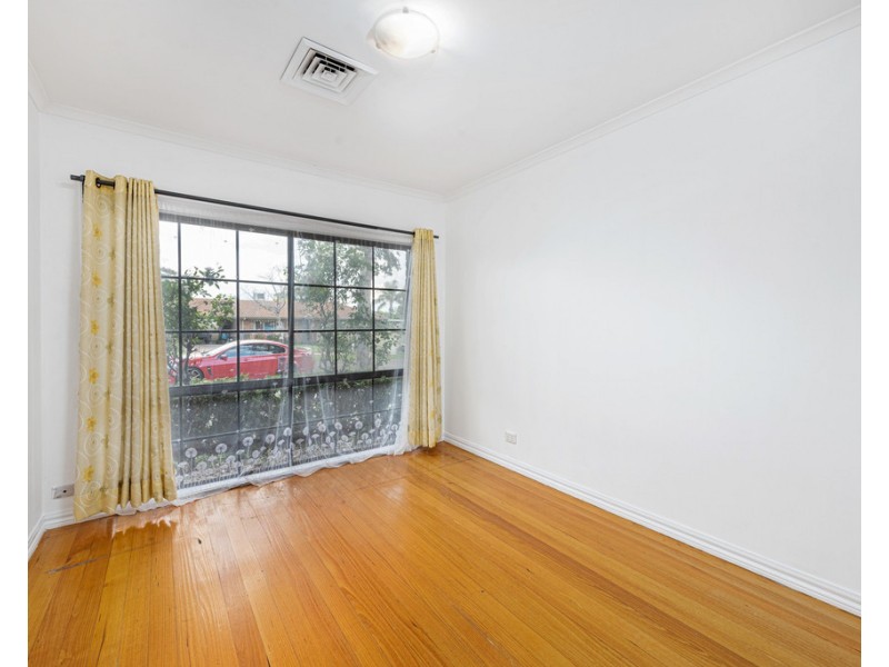 41 Maybury Drive, Mill Park VIC 3082