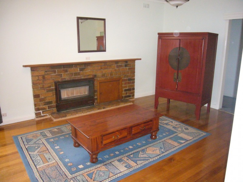 1/7 Bradshaw Street, Kingsbury VIC 3083