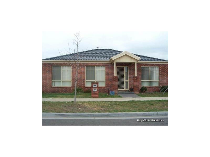 15 Zurzolo Terrace, Epping VIC 3076