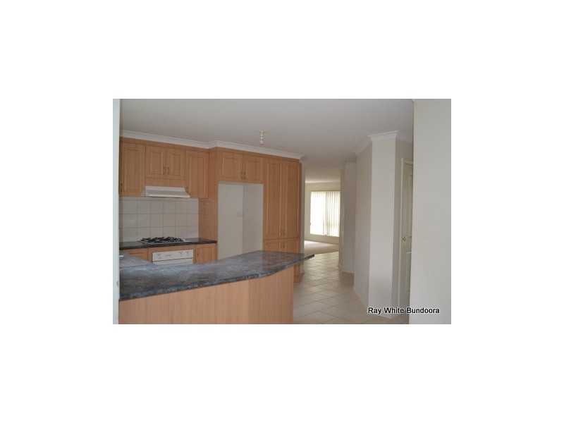 15 Zurzolo Terrace, Epping VIC 3076