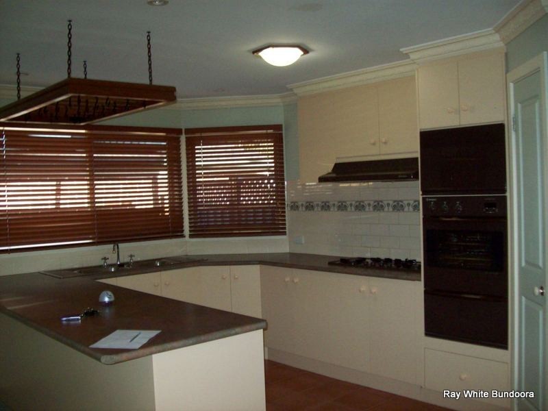 40 Grange Boulevard, Bundoora VIC 3083