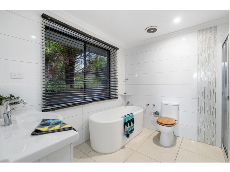 9 Walden Court, Bundoora VIC 3083