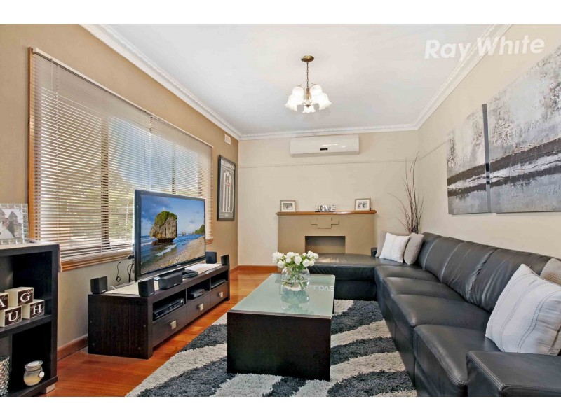 75 St Vigeons Road, Reservoir VIC 3073