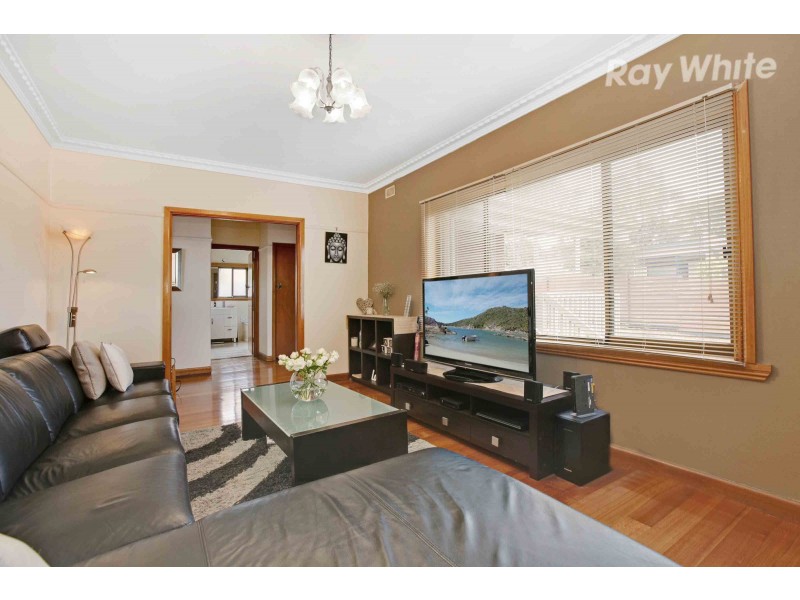 75 St Vigeons Road, Reservoir VIC 3073