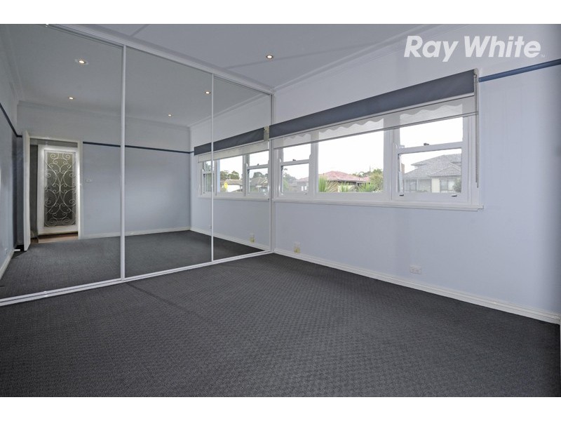 15 Cash Street, Kingsbury VIC 3083