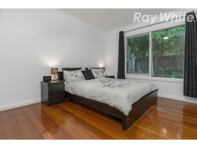 301 Grimshaw Street, Watsonia VIC 3087