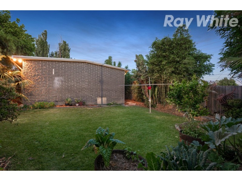 301 Grimshaw Street, Watsonia VIC 3087