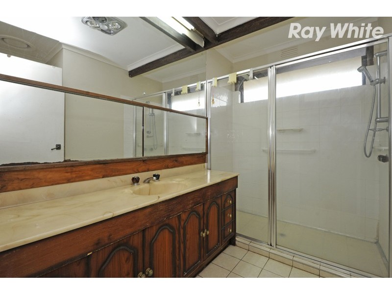 496 Grimshaw Street, Bundoora VIC 3083