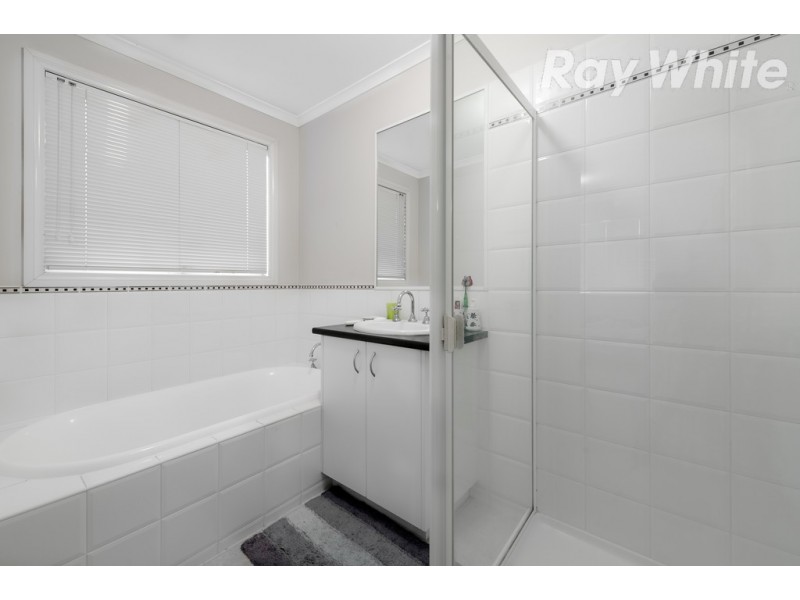 6 Redbark Hill Circuit, South Morang VIC 3752