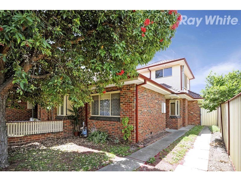 30 Hazel Grove, Pascoe Vale VIC 3044