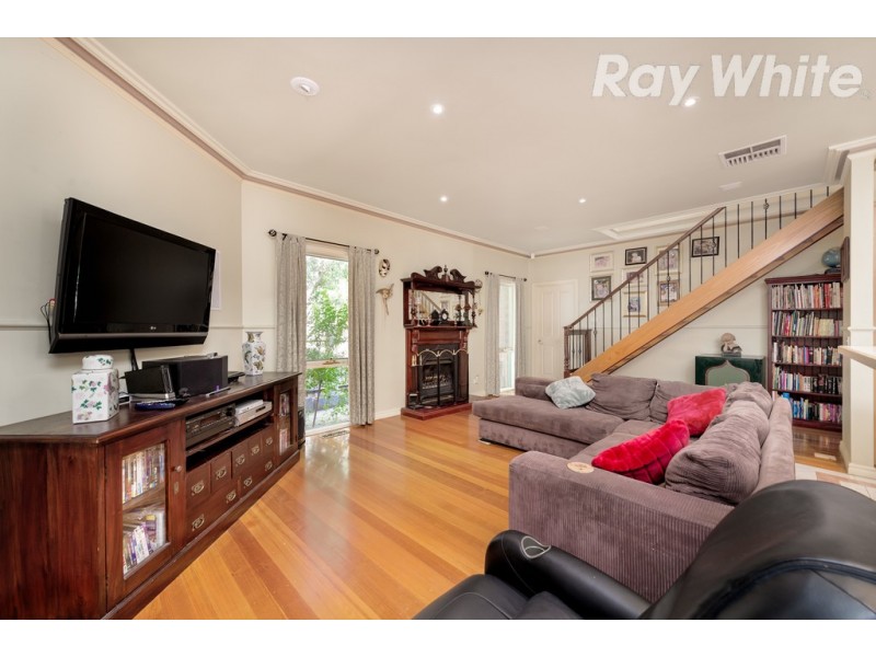 7 Nevern Court, Mill Park VIC 3082