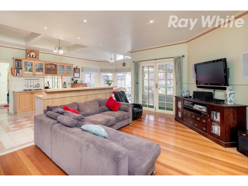 7 Nevern Court, Mill Park VIC 3082