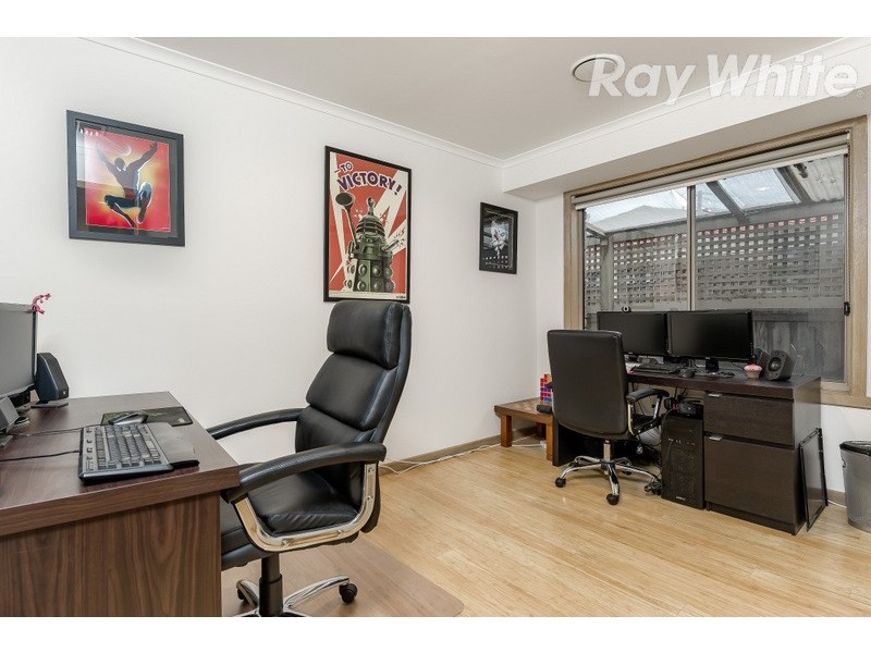 1 Westleigh Court, Mill Park VIC 3082