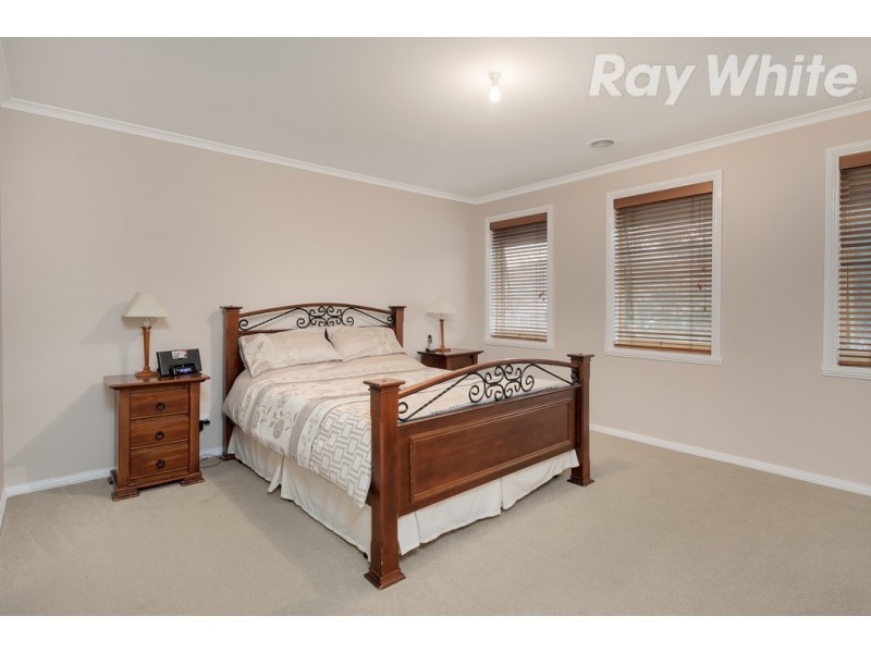 52 Stafford Road, South Morang VIC 3752