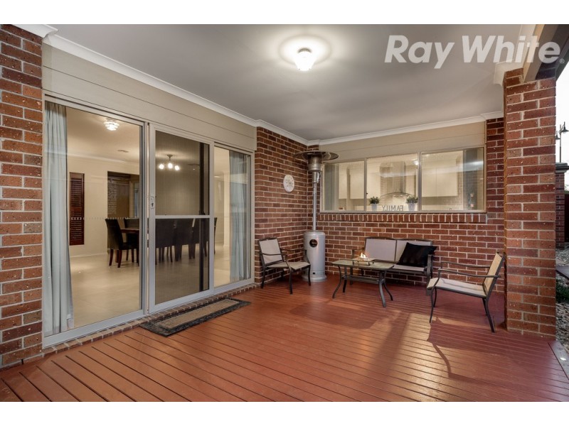 4 Graffs Avenue, Doreen VIC 3754