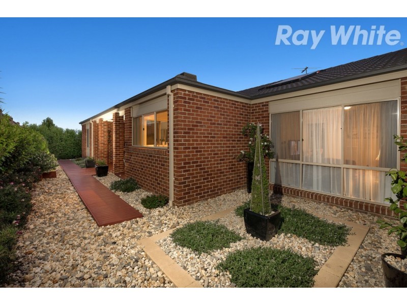 4 Graffs Avenue, Doreen VIC 3754