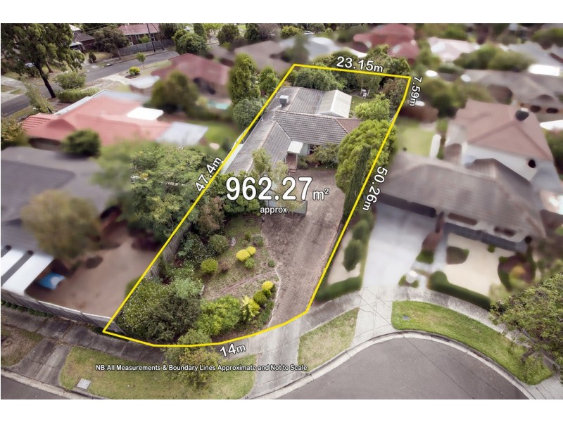 1 Dumfries Court, Glen Waverley VIC 3150
