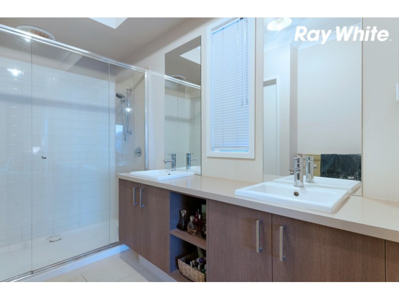 5 Wildflower Grove, Mernda VIC 3754