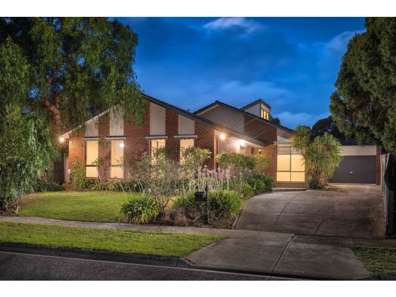 10 Doubell Court, Mill Park VIC 3082