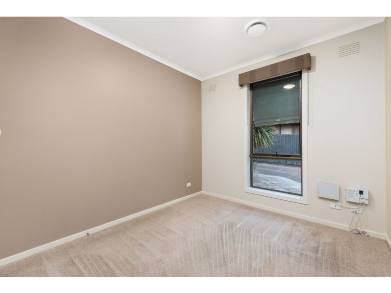 10 Doubell Court, Mill Park VIC 3082