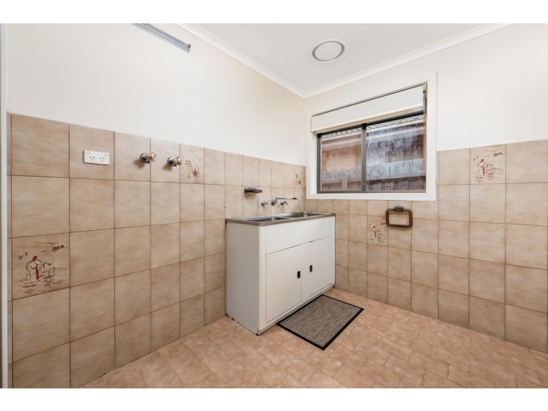 10 Doubell Court, Mill Park VIC 3082